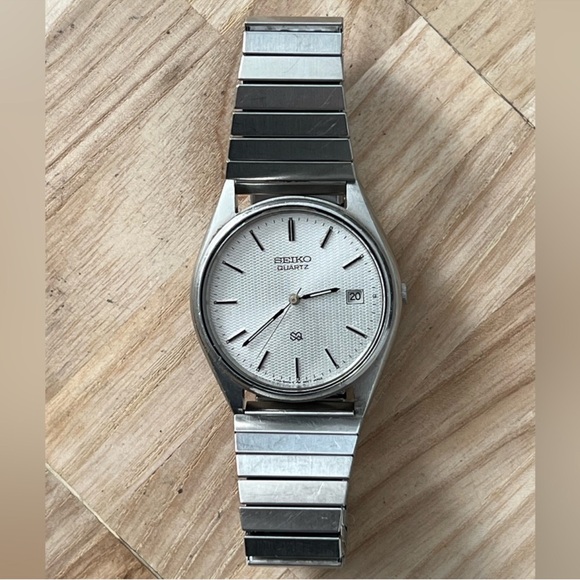 Seiko SQ Men's Watch Vintage Stainless Dial Stretch Bracelet Date Windows - Picture 6 of 11